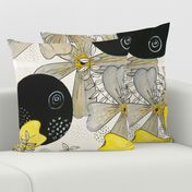 Throw Pillow Bloom Yellow